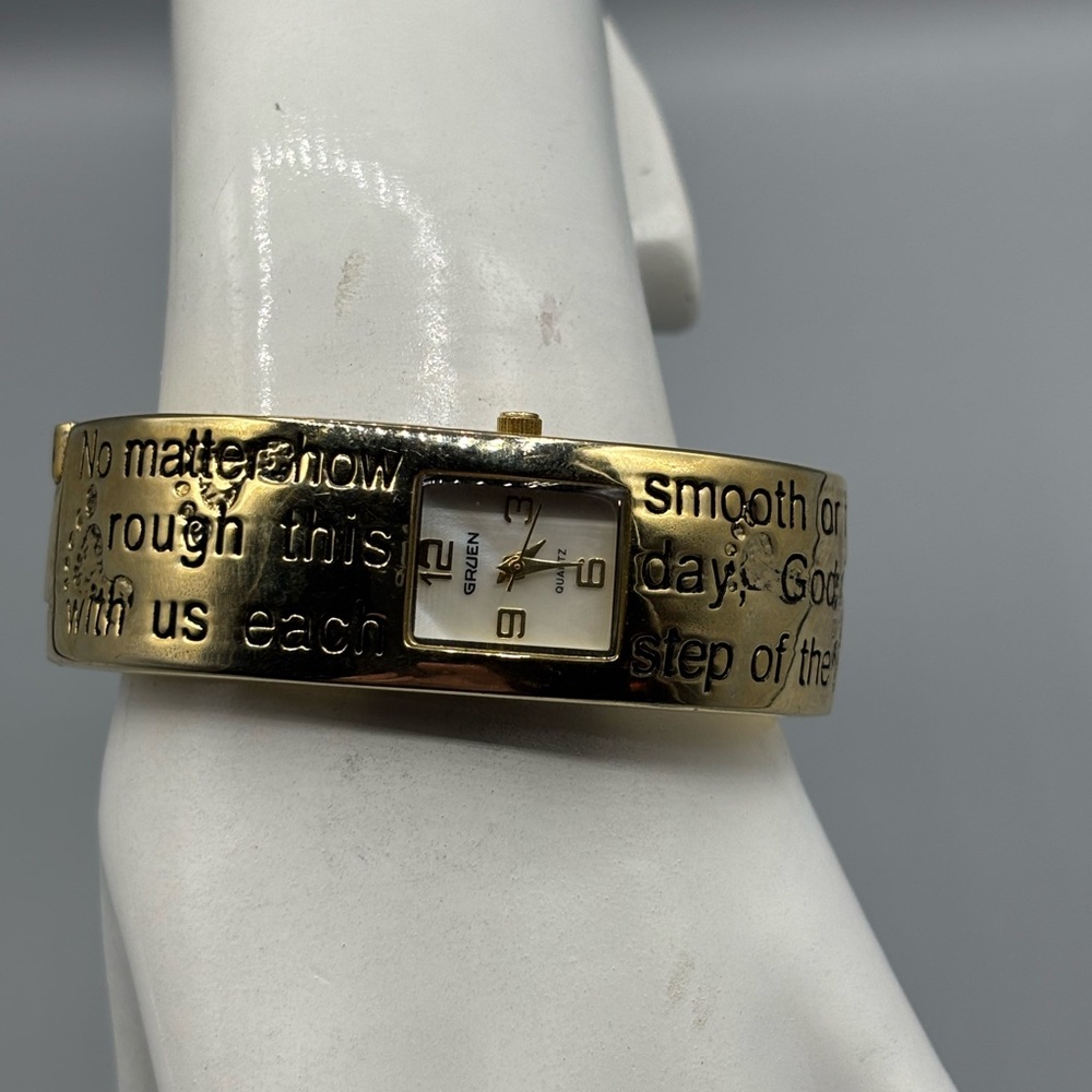 Gruen Gold-Tone Inspirational Clamper Watch JP405